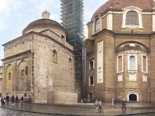 Bazilika Svetog Lorenca u Firenci, pogled na Kapelu Medičijevih i Novu Kapelu. Dva objekta razlicitih arhitektonskih stilova sa kupolama i centralnom kulom zasticenom zbog rekonstrukcije.