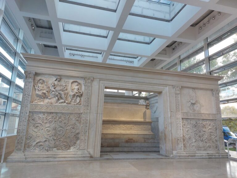 Ara Pacis, Rim, arch. Richard Meier