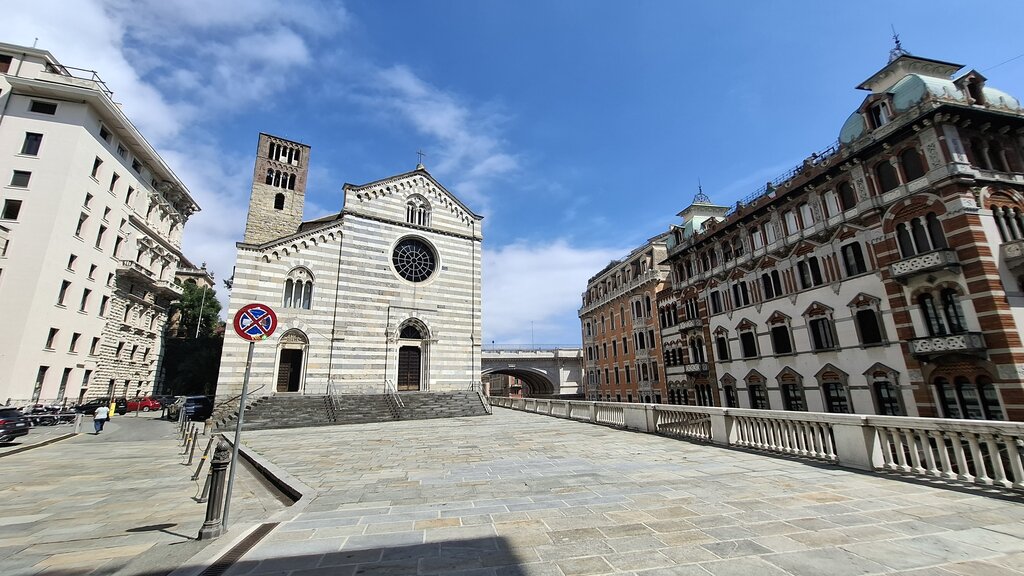 Abazio di Santo Stefano 972. Piazza Santo Stefano, Genoa